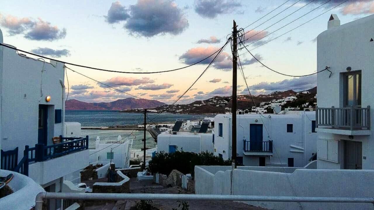 Traditional Split Level House In Mykonos Town Villa Exterior foto